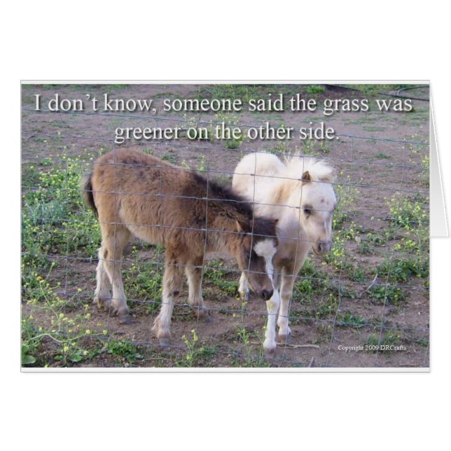 Cartão A grama é mais verde (Frente Horizontal)