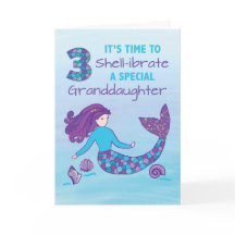 A neta aniversário de 3 anos Sparkly parece Sereia