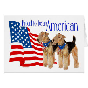 Cartão Airedales Patrióticos Americanos