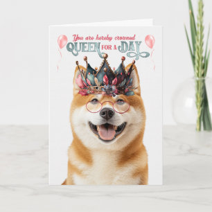 Cartão Akita Dog Queen para o dia feliz aniversário