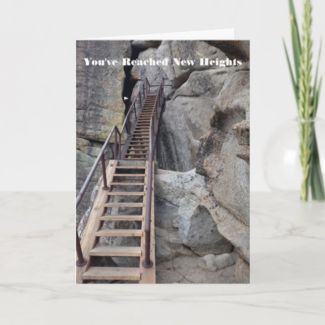 Cartão Alcance a nova placa de Parabéns de altura (Frente)