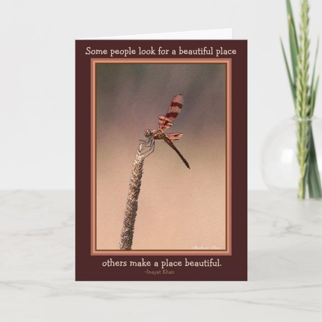 Cartão Alguns procuram um lugar bonito, outros o fazem bo (Frente)