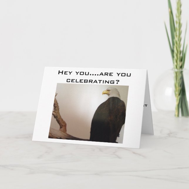 CARTÃO ANGRY EAGLE QUER CELEBRAR SEU ANIVERSÁRIO (Frente)