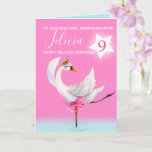 Cartão Aniversário do balé de água<br><div class="desc">Watercolor Whimsy Swan personalizou o nome e o cartão de aniversário. Personalize com seu próprio nome e idade, lê para nossa linda neta Felicia 8 e mensagem dentro lê que esperamos que você tenha um dia maravilhoso! Bonito tons de rosa, azul-aqua e branco. Outros itens de baleia dançante correspondentes disponíveis....</div>