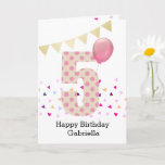 Cartão Aniversário do Bolinhas de 5 de Confetti Rosa<br><div class="desc">Um cartão de aniversário colorido de 5 cor-de-rosa para meninas, que você pode personalizar com o nome dela. A frente deste cartão de aniversário colorido de 5 para ela apresenta o número cinco em uma bolinhas rosa com um balão cor-de-rosa pronto para flutuar.O plano de fundo tem um confetti colorido...</div>