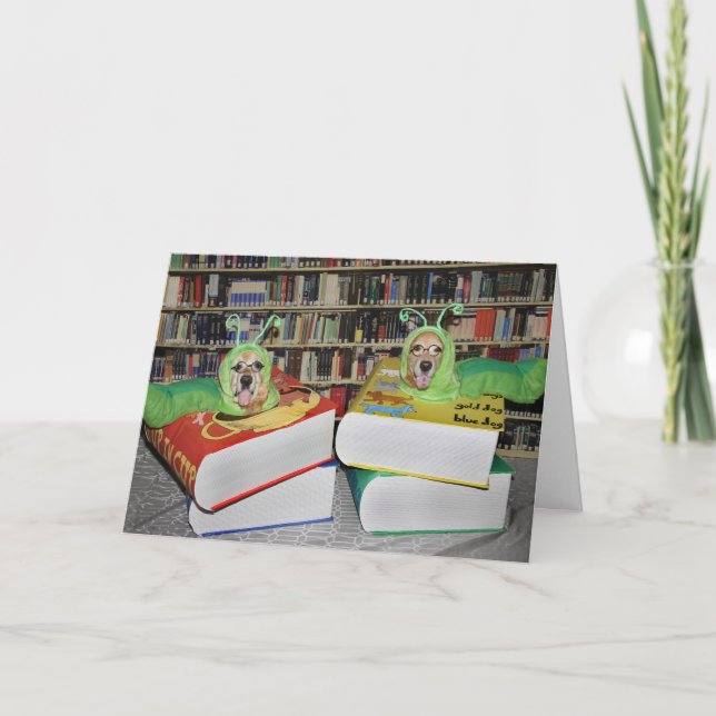 Cartão Aniversário do Bookworm de Ouro (Frente)