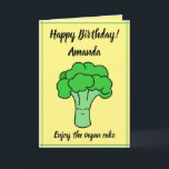 Cartão Aniversário do Brócolis Amarelo Kawaii<br><div class="desc">Engraçado Kawaii Yellow Vegan Broccoli Aniversário, um design engraçado e fofo para qualquer um que procura alguns designs veganos para oferecer no dia especial de alguém. Se você está procurando alguns cartões de aniversário engraçados para veganos, cartões de aniversário de temas vegetarianos, cartões de aniversário de vegetais ou cartões de...</div>