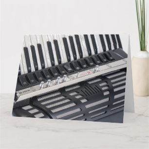 Cartão Aniversário do Jogador Acordeonista de Tamanho Sup