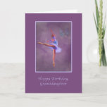 Cartão Aniversário, neta, bailarina no Arabesque<br><div class="desc">Uma bailarina pequena em um traje colorido do azul e da luz - o roxo golpeia uma posição do arabesque sobre este cartão de aniversário para uma neta. O fundo é várias máscaras silenciado do roxo e o cartão tem uma beira roxa larga. Uma borboleta colorida paira no direito superior...</div>