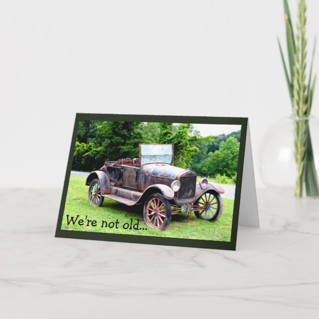 Cartão Aniversário para Millennials Envelhecendo (Frente)