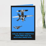 Cartão Aniversário skydiving engraçado<br><div class="desc">Se você é um skydiver ou uma pessoa de salto de pára-quedas estes cartões de aniversário engraçados do mergulho de céu são para você. Imagem skydiving engraçada e slogan engraçado do pára-quedas para qualquer um que procura um cartão de aniversário de salto de pára-quedas original e engraçado.</div>