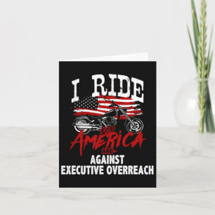 Cartão Anti-Trump Biker Resiste Contra Sobreposição do Ex