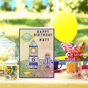 Cartão Astronauta na Lua no Espaço Fofo Feliz Aniversário