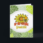 Cartão Avô inacreditável, girassóis e abelhas<br><div class="desc">Os netos mais incríveis do mundo, os girassóis, as mamangabas, e as ideias de presentes de texto em cores bonito, ousadas e brilhantes de laranja, verde, vermelho e amarelo. Excelente aniversário, presentes de férias ou de ocasião especial para netos. Bonitos, doces e caprichosos, estes presentes femininos divertidos farão com que...</div>