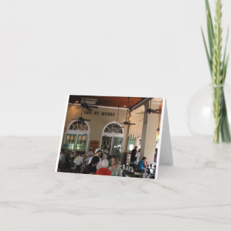 Cartão Balanço de Café du Monde completamente