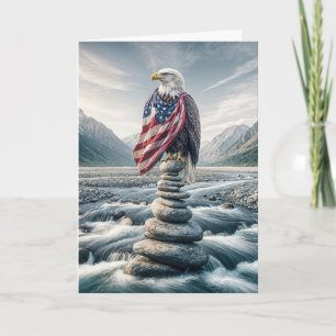 Cartão Bald Eagle No Cairn Com Bandeira Americana