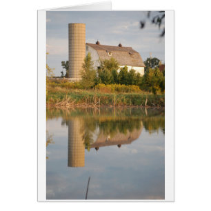 Cartão Barn Reeleito na Água