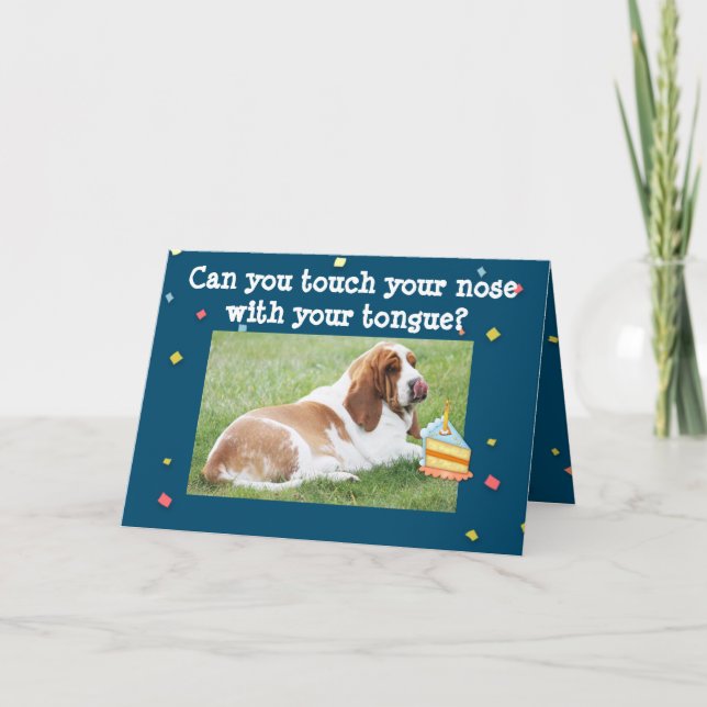 Cartão Basset Hound on Enny Birthday Card w/Cake & Nose (Frente)