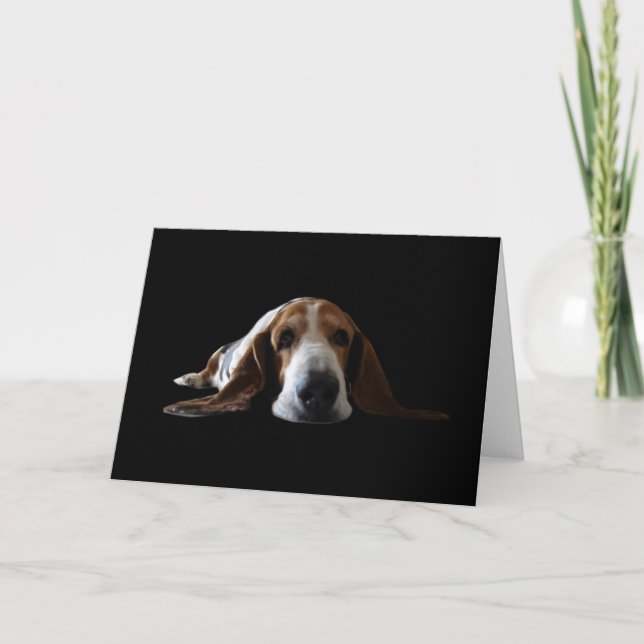Cartão Basset Hound que encontra-se para baixo (Frente)