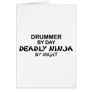 Cartão Baterista Ninja mortal em a noite