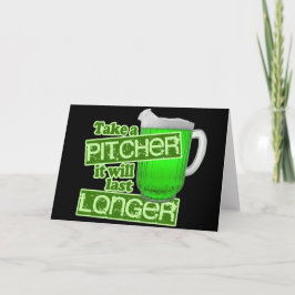 Cartão Bebendo do dia de St Patrick engraçado