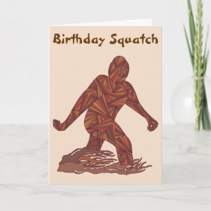 Cartão Bigfoot Walking Sasquatch Funny Birthday Squatch