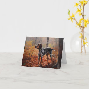 Cartão Bluetick Coonhound nas Folhas de Outono Caídas Ins