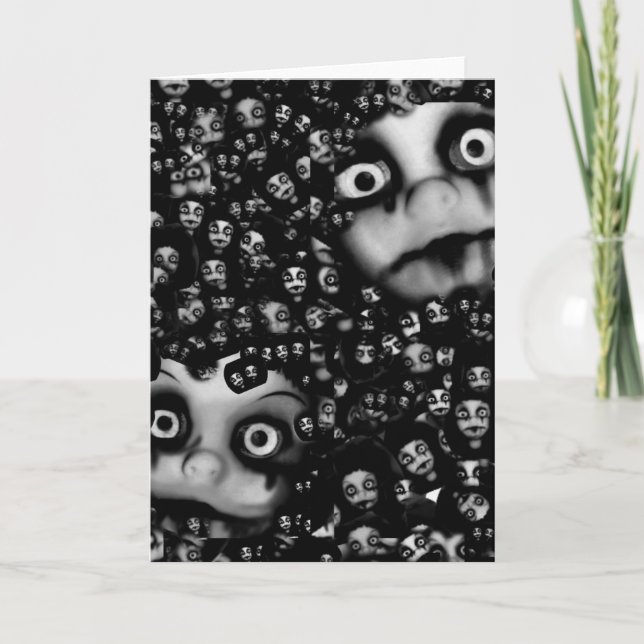 Cartão Bonecas escuras produtos assustadores (Frente)