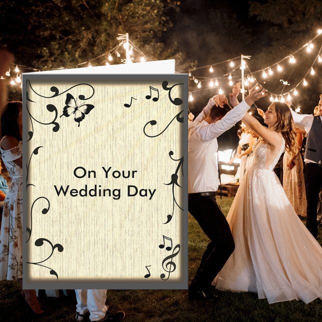 Cartão Borboleta de Música Deixa Casamento Amarelo De Grã (Music Butterfly Leaves Yellow Wood Grain Wedding Card)