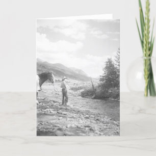 Cartão Boy fly fishing.