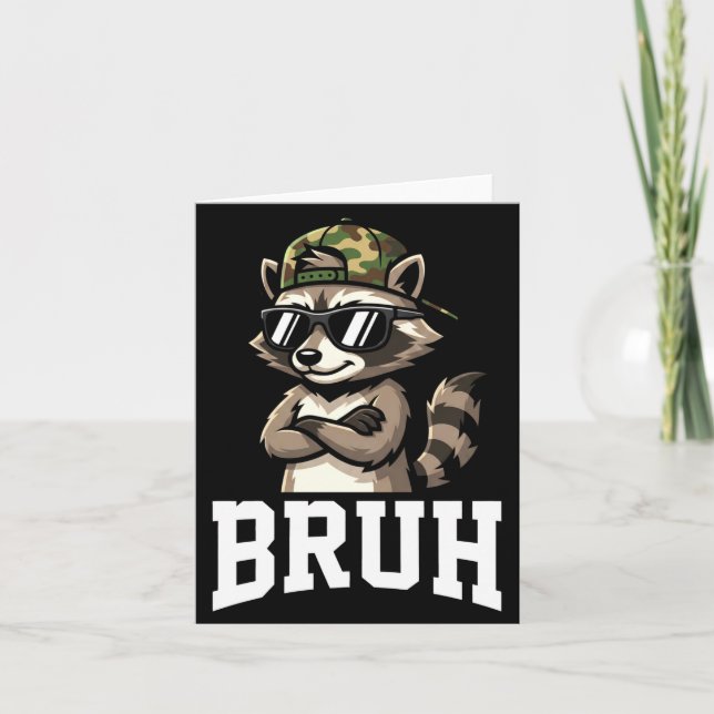 Cartão Bruh Raccoon Camo Hat Funny Youth Teens Kids Slang (Frente)