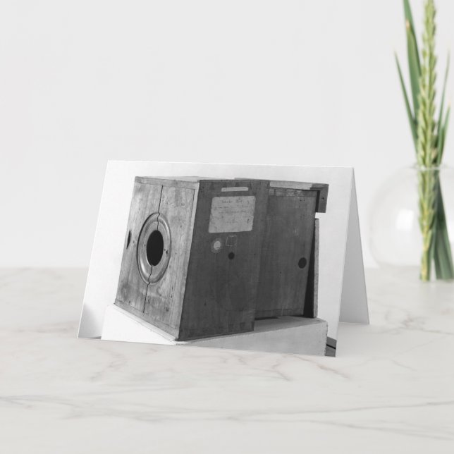 Cartão Câmera de Joseph Nicephore Niepce, c.1816-22 (Frente)