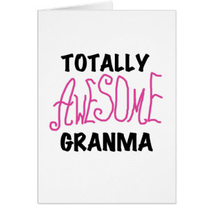 Cartão Camiseta e presentes cor-de-rosa totalmente