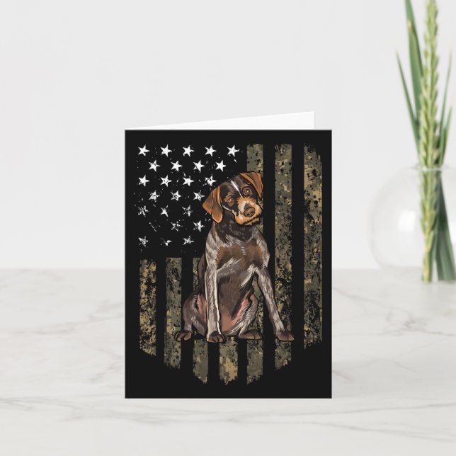 Cartão Camo American Flag alemão Wirehaired Pointer 4th O (Frente)