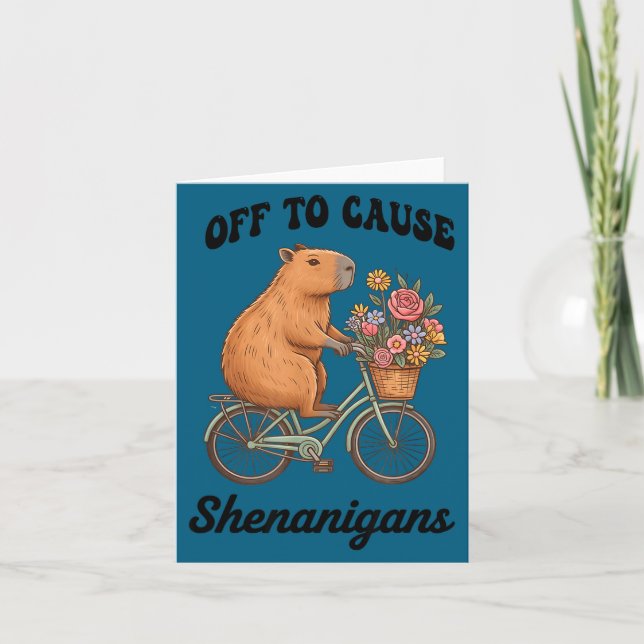 Cartão Capybara off to cause shenanigans st patricks day (Frente)