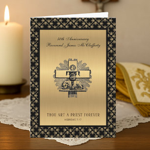 Cartão Carro Elegante de Ordenação do Padre Católico