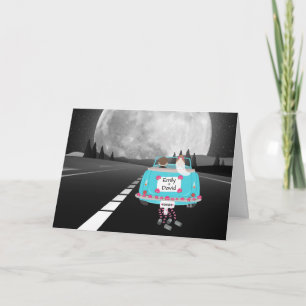 Cartão Carro nobre e em chamas com placa de lua cheia