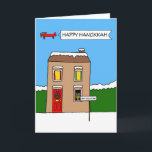 Cartão Casa de autoisolamento de Hanukkah, Feliz 19<br><div class="desc">Uma caricatura coberta de neve com um cartaz isolante fora dela e um avião sobrevoando. O avião tem um cartaz voando atrás dele que diz "Feliz Chanucá".</div>