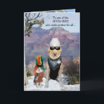 Cartão Cat & Dog Western Funny Birthday para Filho ou Hom<br><div class="desc">90 lb. yellow Lab e cat como personagens ocidentais.  Você pode personalizar o texto.  O fundo do Grand Canyon é de fotos publicdominantes. Dentro são os Laboratórios Góticos Americanos,  um símbolo para pais conservadores ou parentes.  lol!   Nesta versão,  o tio Gothic Lab não tem especificações.</div>