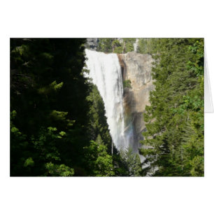 Cartão Catarata Vernal II no Parque Nacional de Yosemite