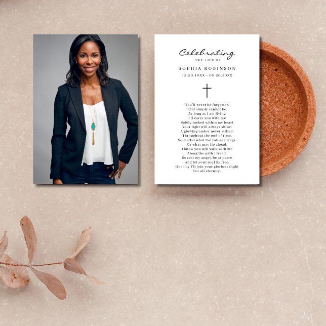 Cartão Celebração Moderna da Memória Fotográfica Funeral (Criador carregado)