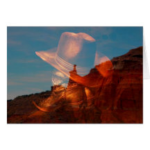 Chapéu de cowboy e botas contra Palo Duro Canyon,