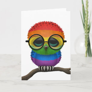 Cartão Chic Nerdy Rainbow Orgulho gay Baby Owl Personaliz