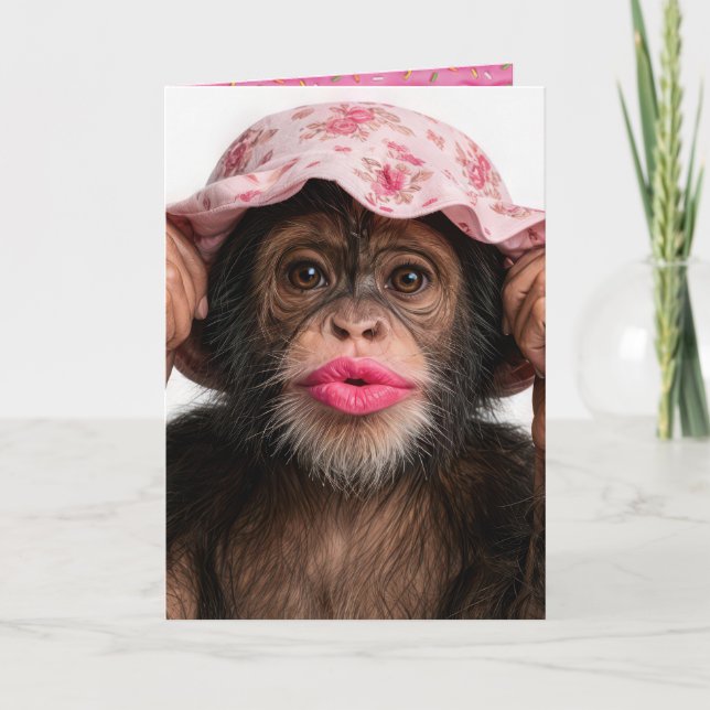 Cartão Chimpanzé De Aniversário Usando Batom Rosa (Frente)