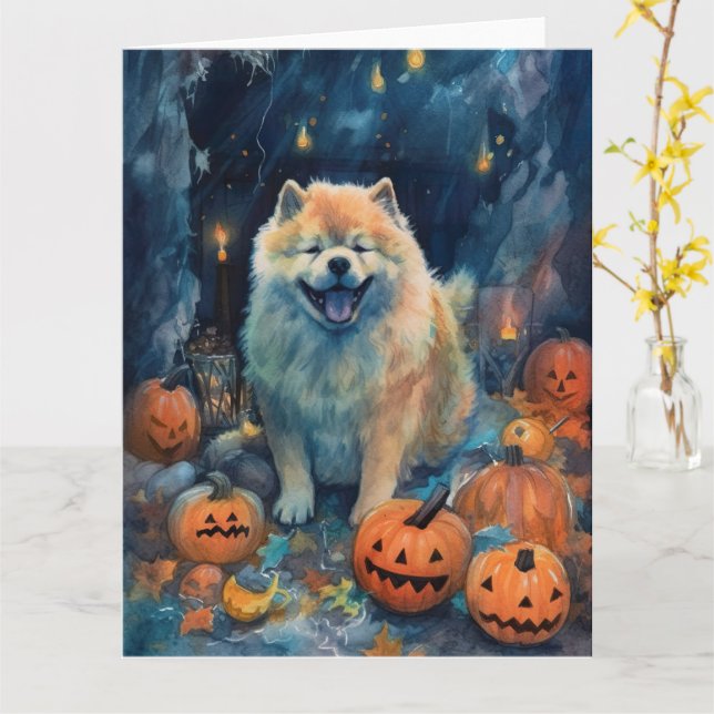 Cartão Chow Chow de Halloween com Abóboras Assustadoras  (Flor Amarela)