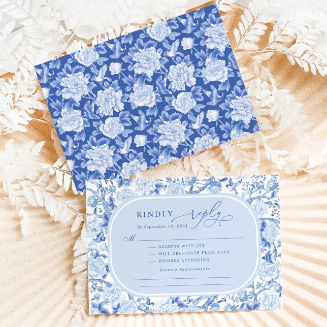 Cartão Clássico Blue Chinoiserie Bird Peony Weding RSVP (Criador carregado)