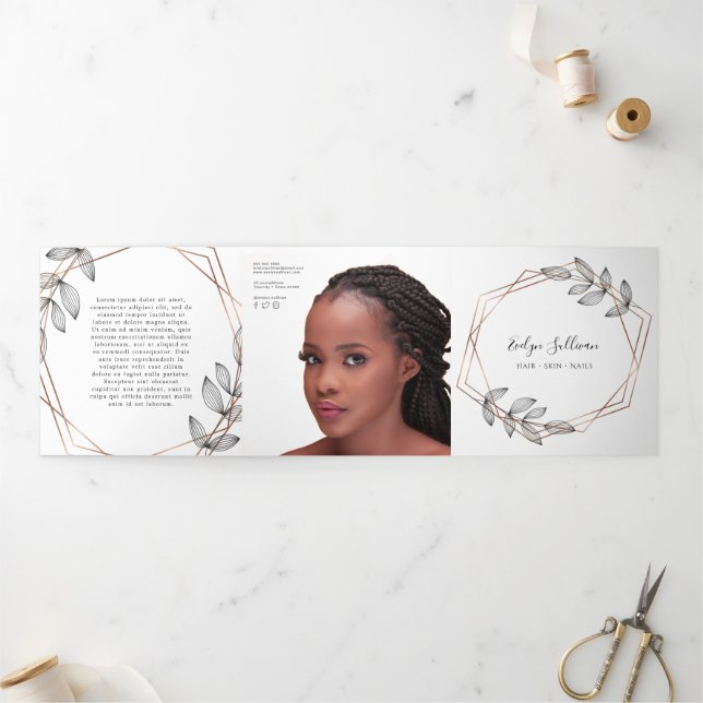 Cartão Com Dobra Tripla Folhagem Geométrica com Três Folhas (Fora)