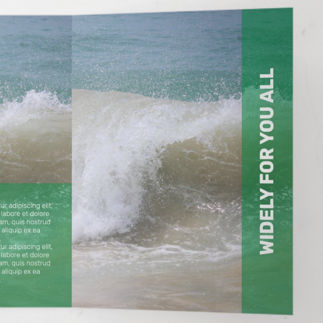 Cartão Com Dobra Tripla Nova Transparência Moderna Verde (Por dentro por último)