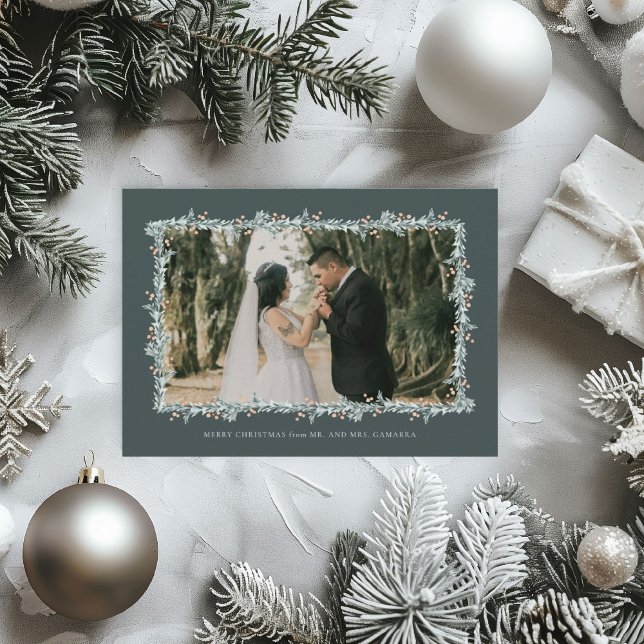 Cartão com fotos de Anúncio de Casamento de Natal (Elegant watercolor border holiday photo card)