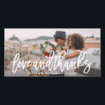 Cartão com fotos de Casamento de Obrigados e Amor<br><div class="desc">Obrigado seus convidados com um obrigado de casamento personalizado. Você cartão com fotos mostrar imagens de seu dia especial!</div>